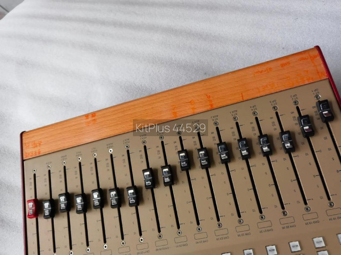 Cadac CDC Four M Digital Mixing Console - image #4