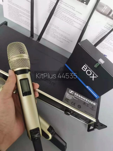 Sennheiser SKM 6000 Digital Wireless Handheld System – 1 Full Set (2 Microphones, Original Box Included) - image #3