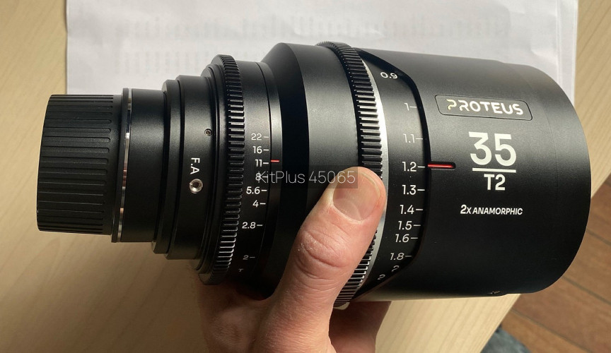 LAOWA Proteus 35 mm, x2 anamorphic, PL/EF mount, neutral flare, focus indication in metres. - image #1