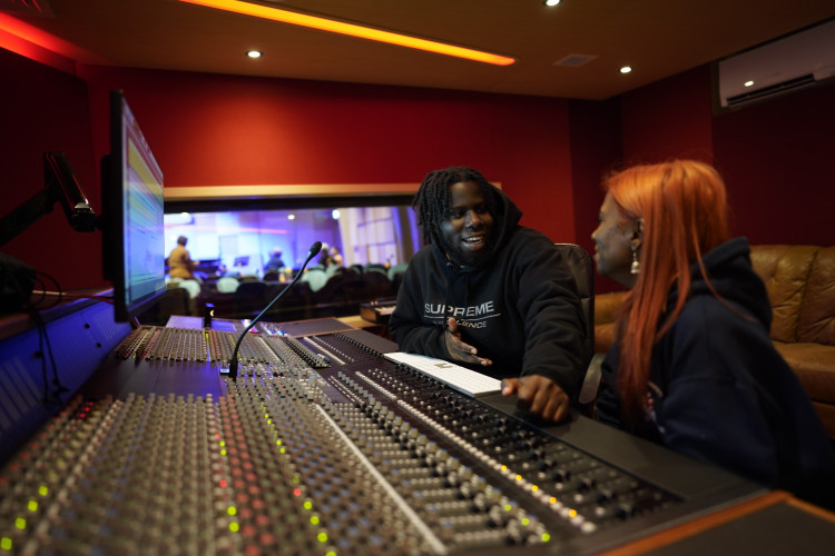 Vizrt helps propel music charity World Heart Beat into the future with video technology