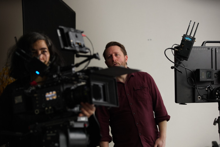 Yamit Shimonovitz Opts for Zeiss Supreme Primes and Batis Lenses on Spy High