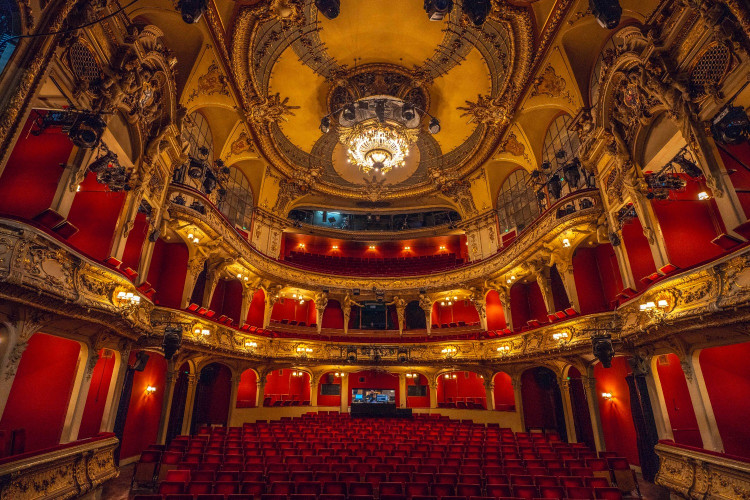 Berliner Ensemble Upgrades Backstage Infrastructure With Riedel Stage Systems
