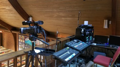 First United Methodist Church Live Streams and Records Services With JVC 500 Series